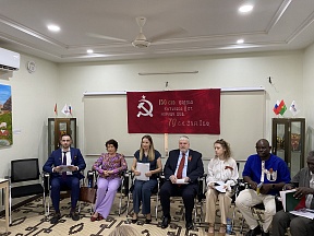 Sur la participation de S.E.M. Igor Martynov, Ambassadeur de Russie au Burkina Faso, à la table ronde avec des compatriotes sur le thème «politique d'invasion de l'Allemagne nazie comme l'un des éléments de la colonisation»